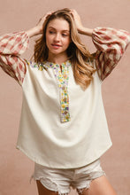 Load image into Gallery viewer, BiBi Floral Notched Plaid Balloon Sleeve Top
