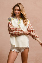 Load image into Gallery viewer, BiBi Floral Notched Plaid Balloon Sleeve Top
