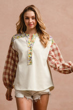 Load image into Gallery viewer, BiBi Floral Notched Plaid Balloon Sleeve Top
