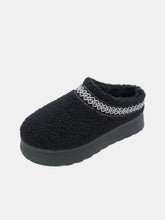 Load image into Gallery viewer, WILD DIVA Embroidered Trim Platform Sherpa Boots
